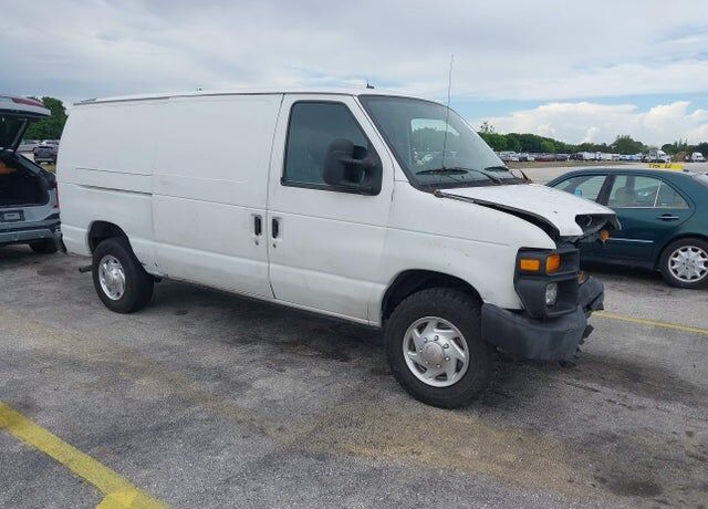 2010 FORD E-250
