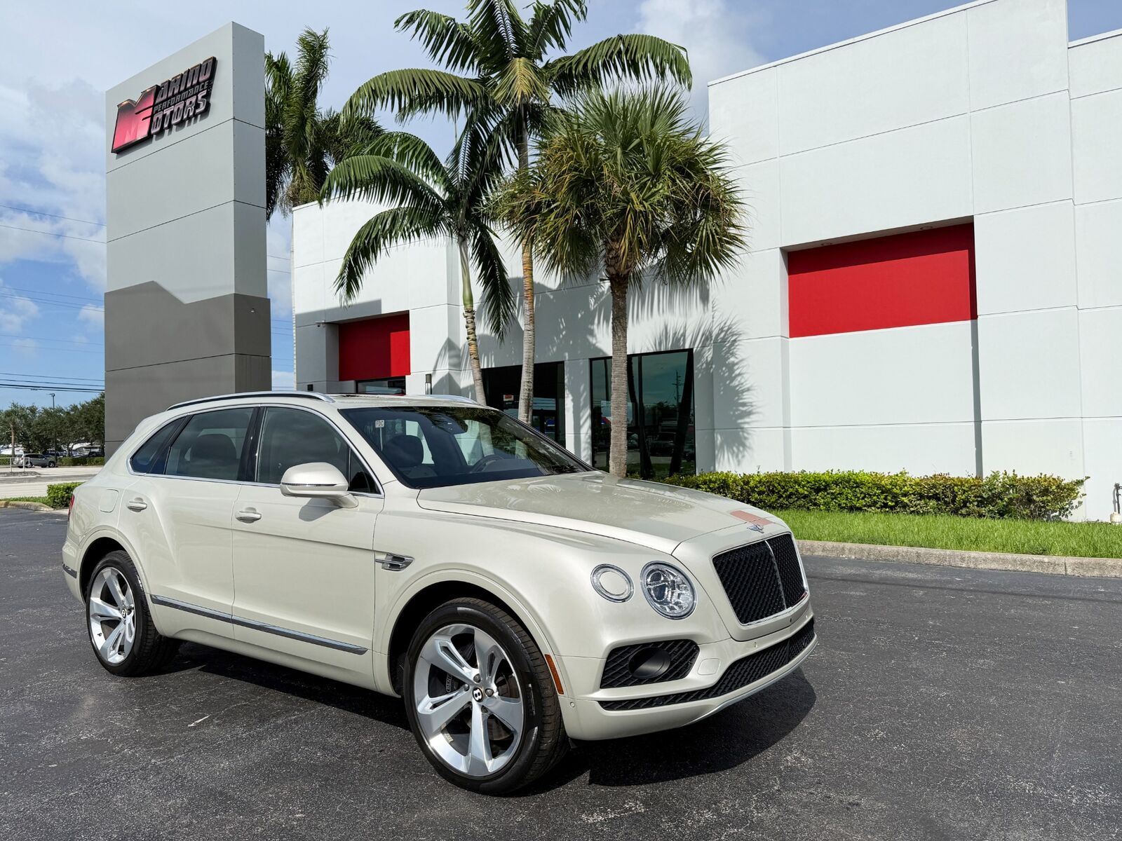 2019 BENTLEY Bentayga
