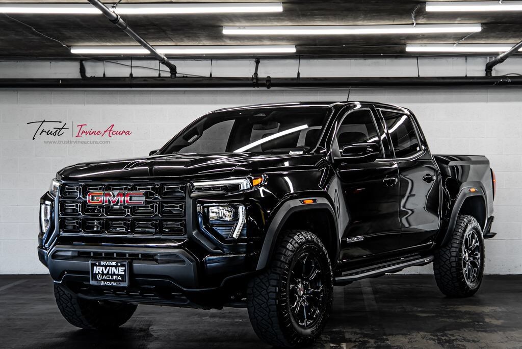 2023 GMC Canyon