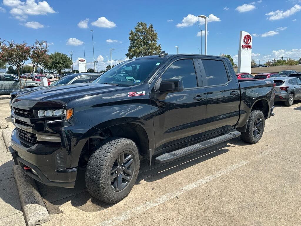 2021 CHEVROLET Silverado