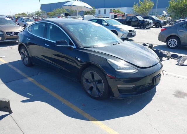 2019 TESLA Model 3