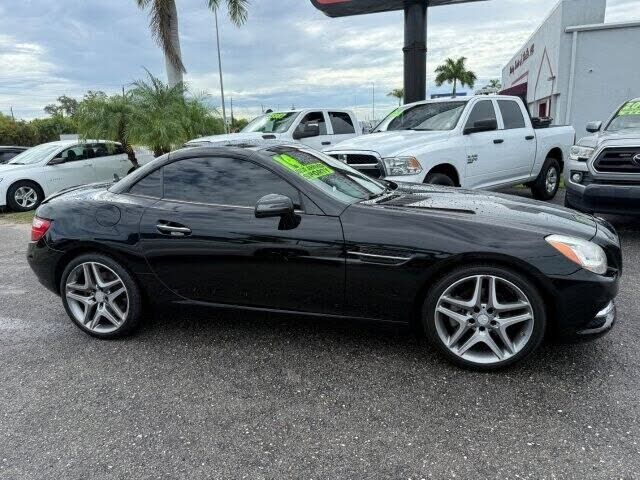 2014 MERCEDES-BENZ SLK-Class