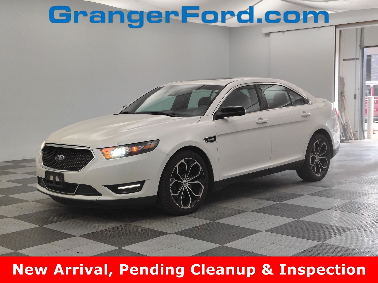 2015 FORD Taurus