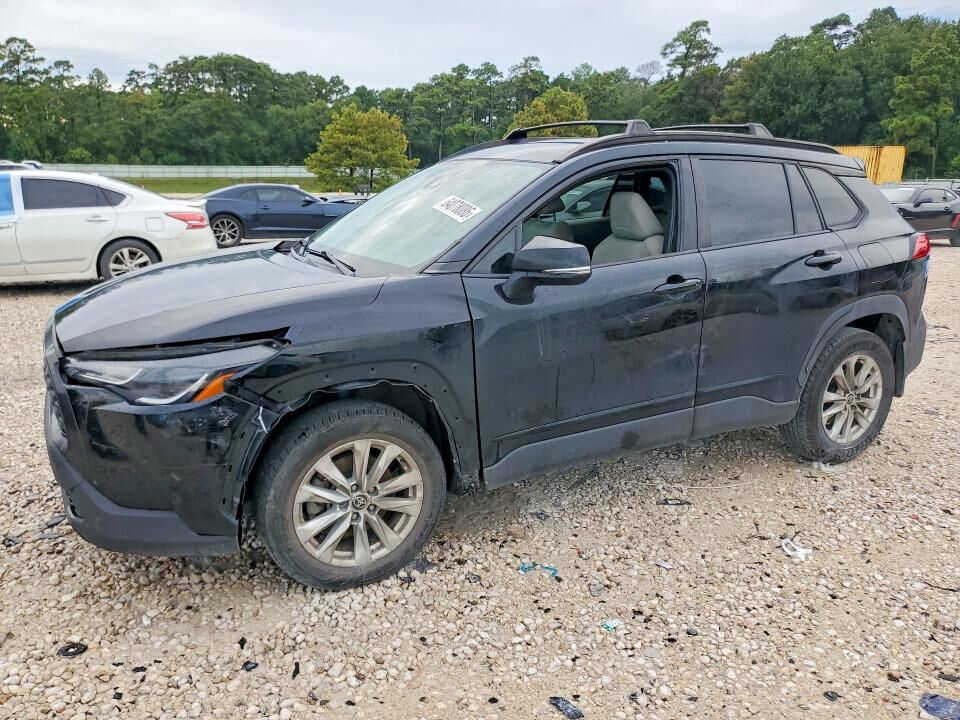 2022 TOYOTA COROLLA