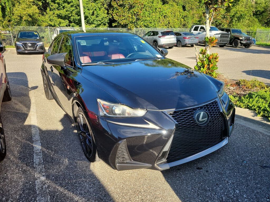 2017 Lexus IS