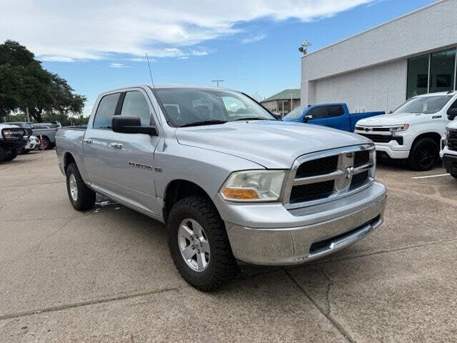 2011 DODGE Ram