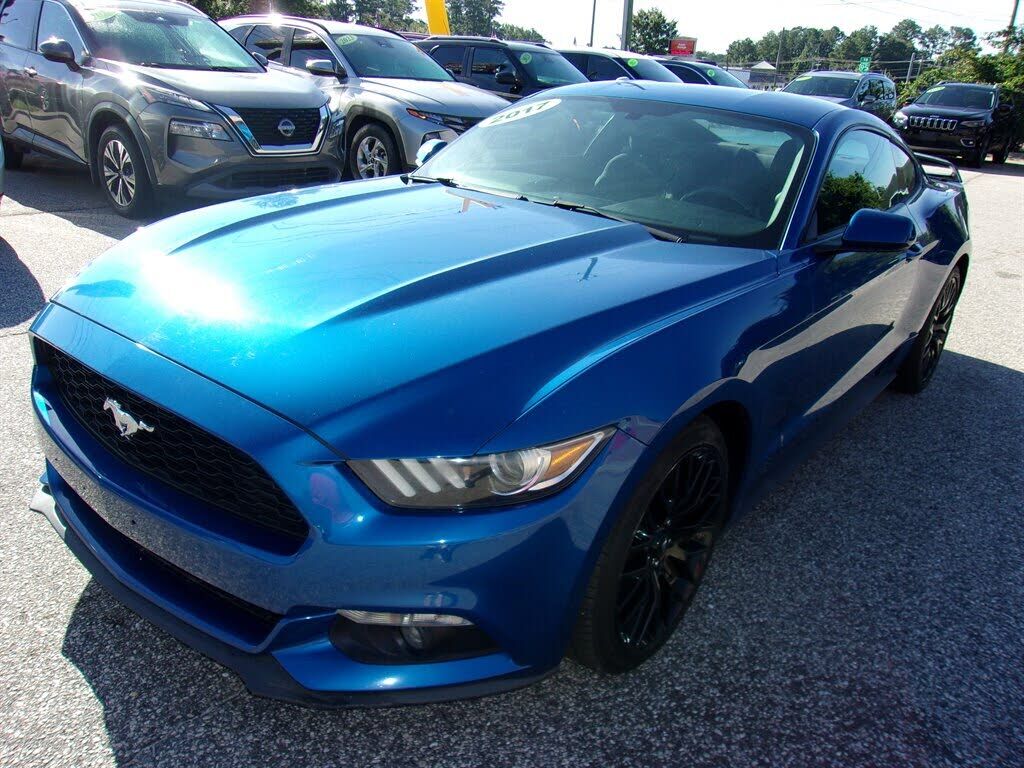2017 FORD Mustang