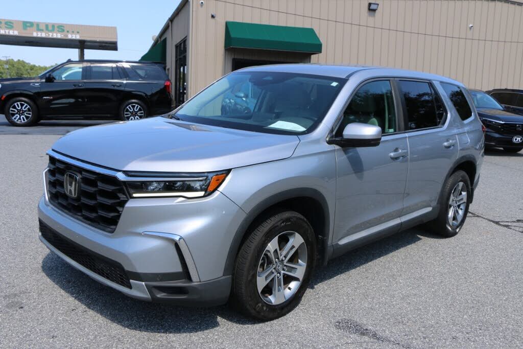2023 HONDA Pilot