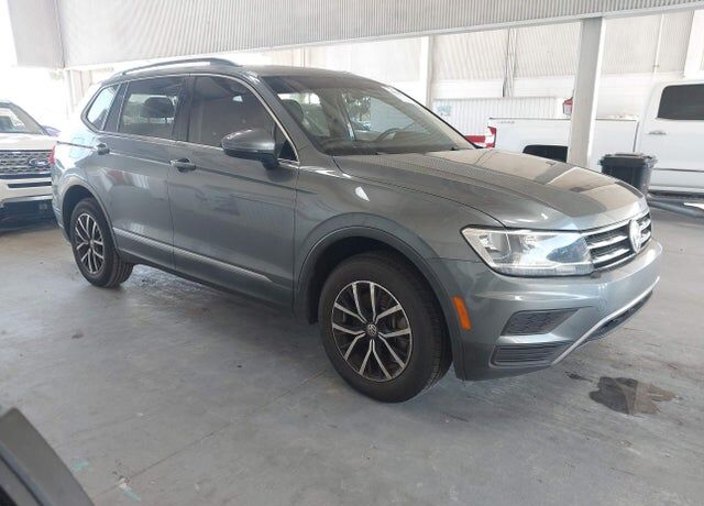 2021 VOLKSWAGEN Tiguan