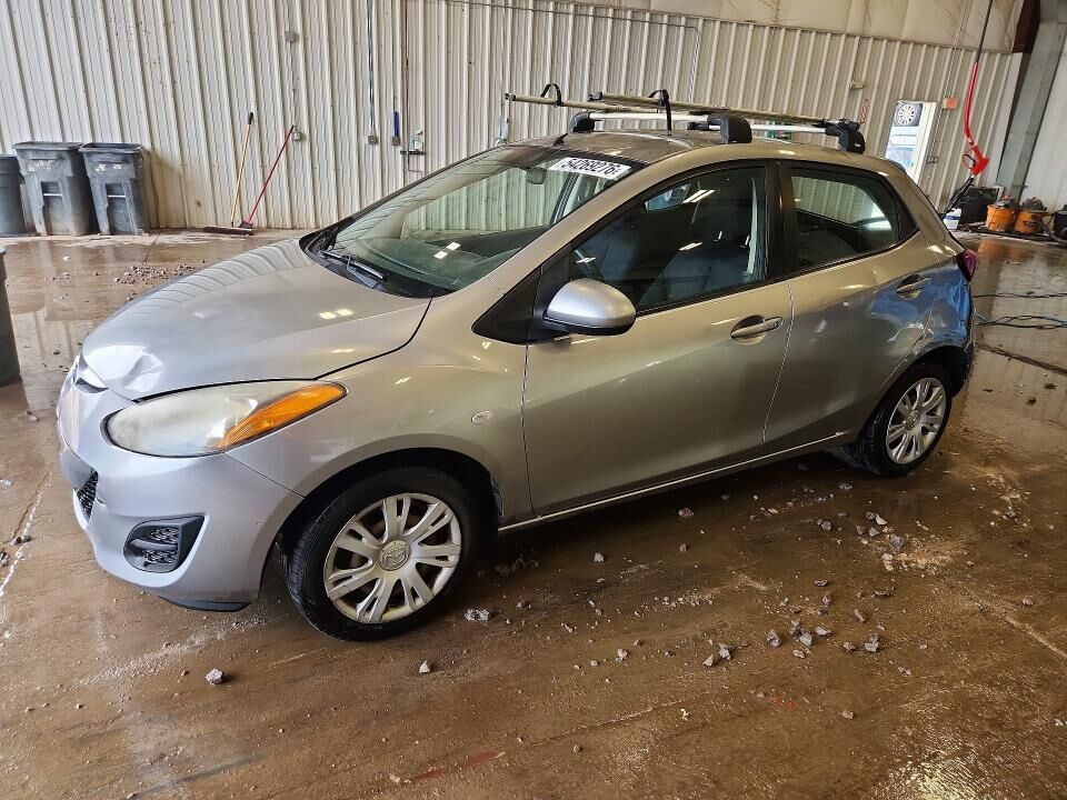 2012 MAZDA Mazda2