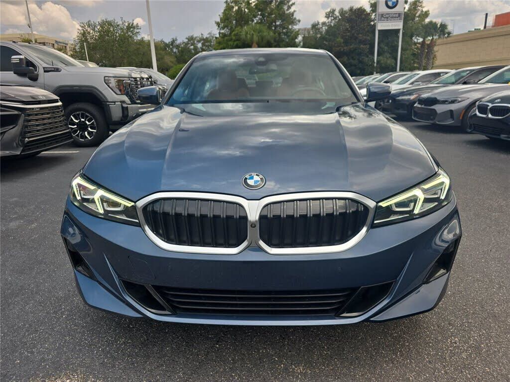 2026 BMW 330i