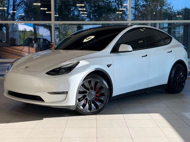2022 TESLA Model Y
