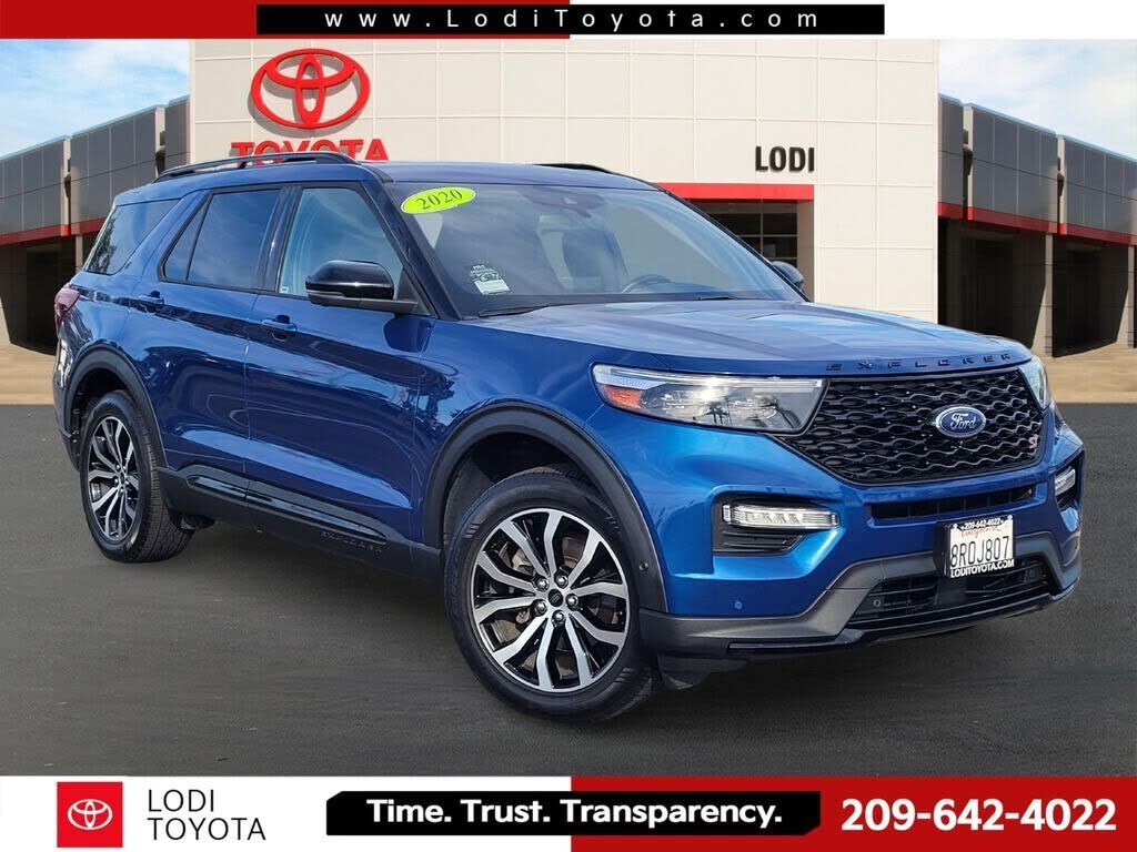2020 FORD Explorer