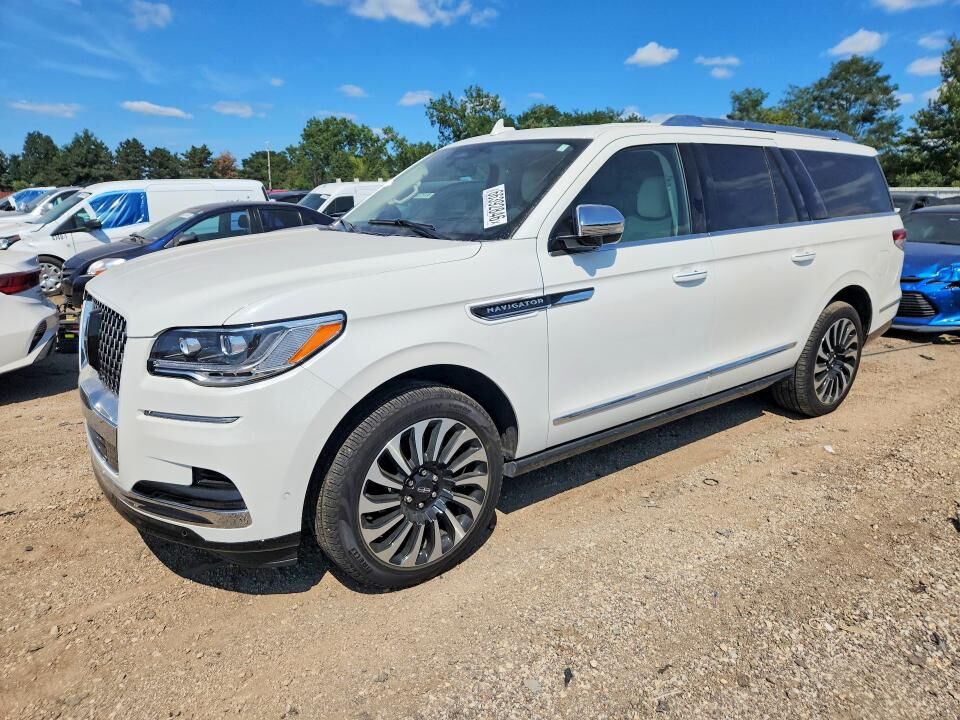 2024 LINCOLN Navigator L