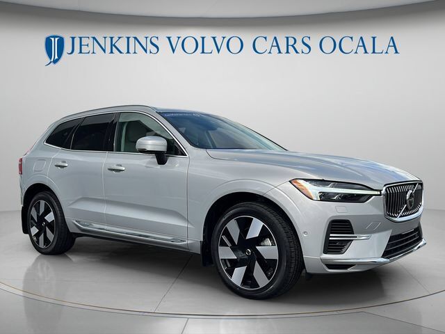 2023 VOLVO XC60
