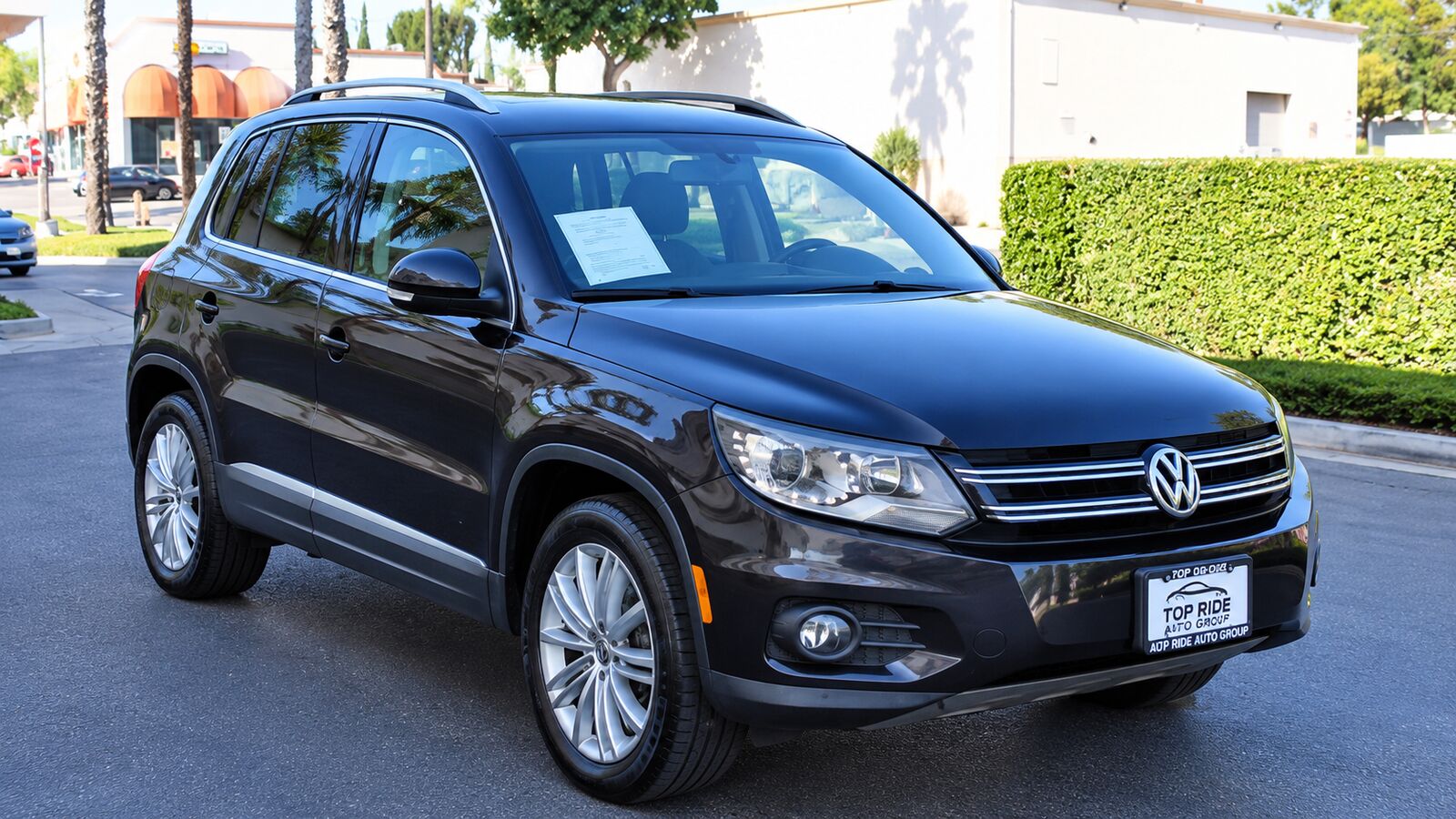 2016 VOLKSWAGEN Tiguan