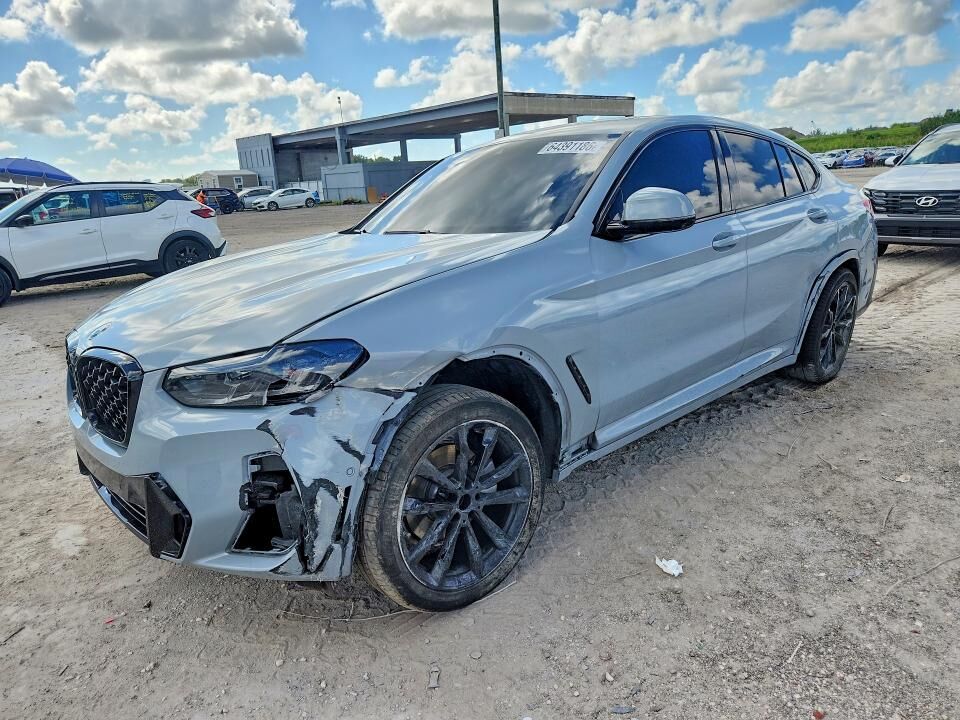 2025 BMW X4