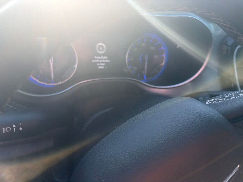 2025 CHRYSLER Pacifica