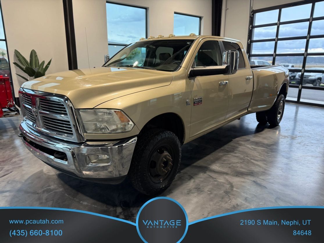 2011 DODGE Ram