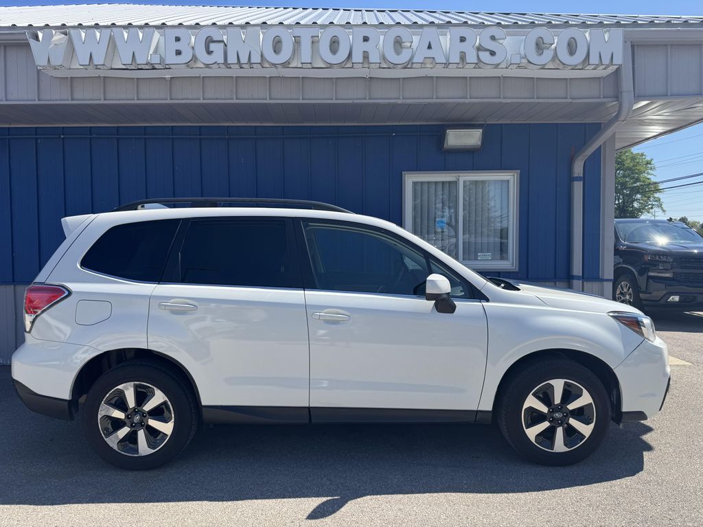 2018 SUBARU Forester