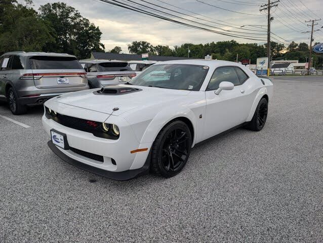 2022 DODGE Challenger