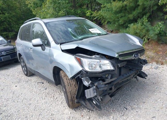 2017 SUBARU Forester