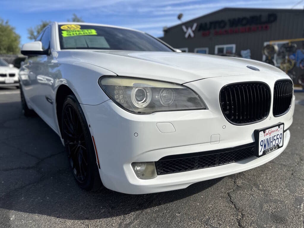 2011 BMW 7 Series