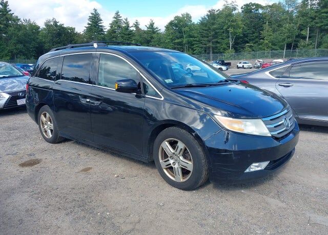 2011 HONDA Odyssey