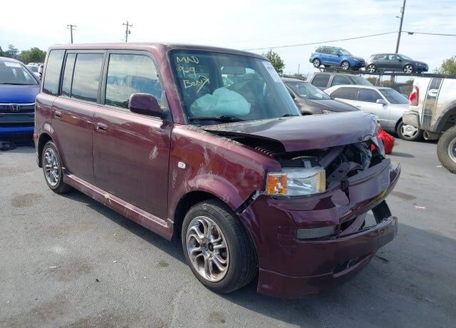 2004 TOYOTA SCION