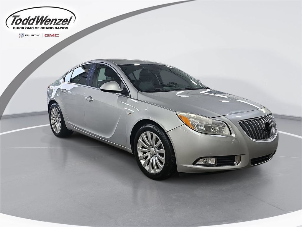 2011 BUICK Regal