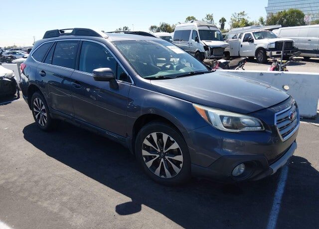 2016 SUBARU Outback