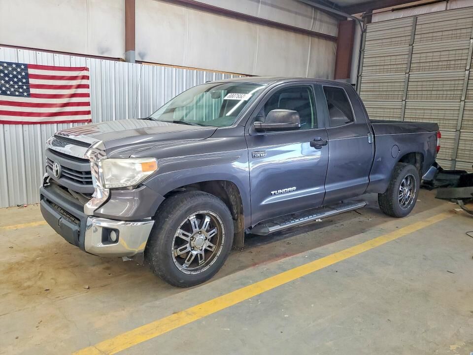 2015 TOYOTA Tundra