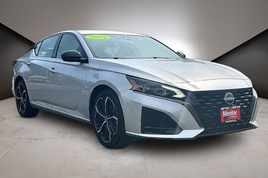 2024 NISSAN Altima