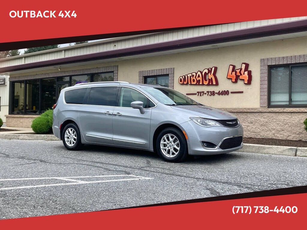 2020 CHRYSLER Pacifica