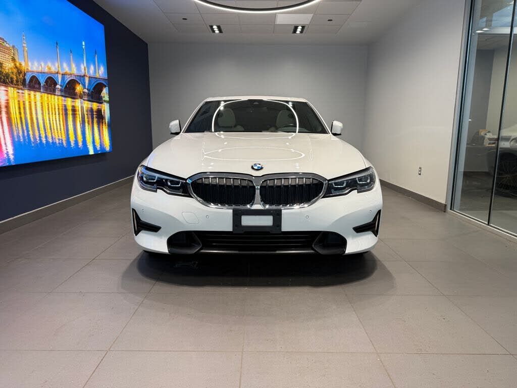 2021 BMW 330i