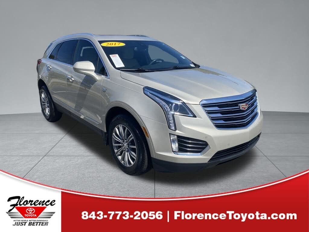 2017 CADILLAC XT5