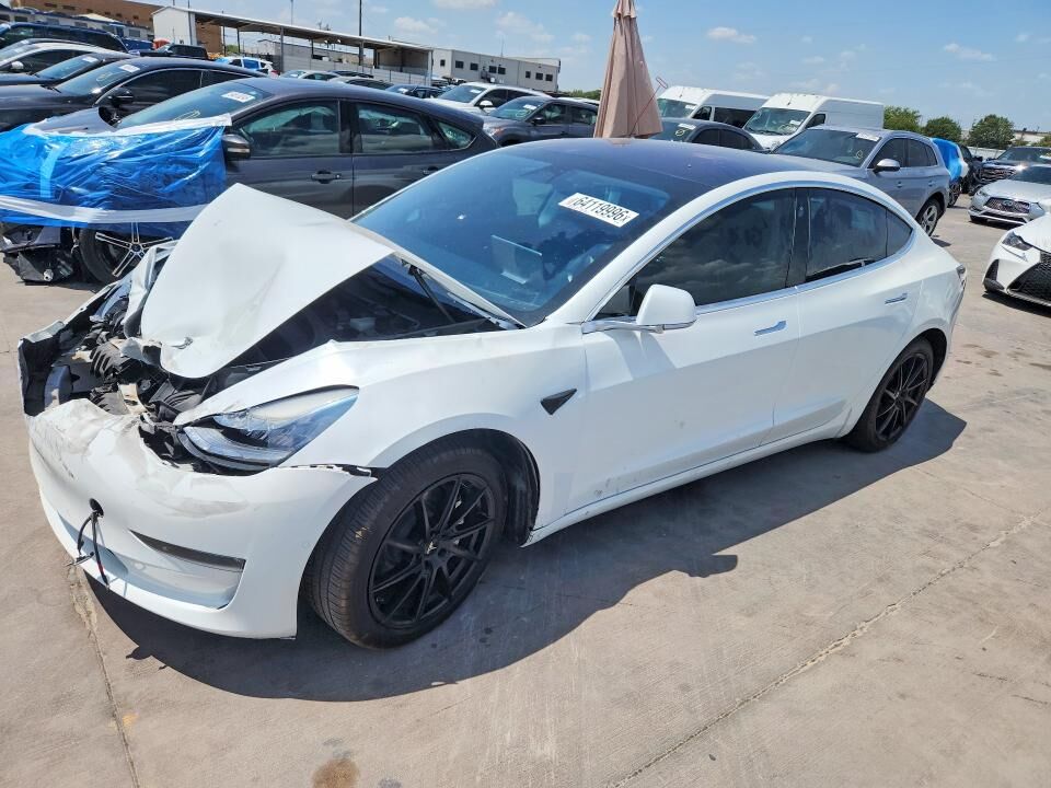 2018 TESLA Model 3