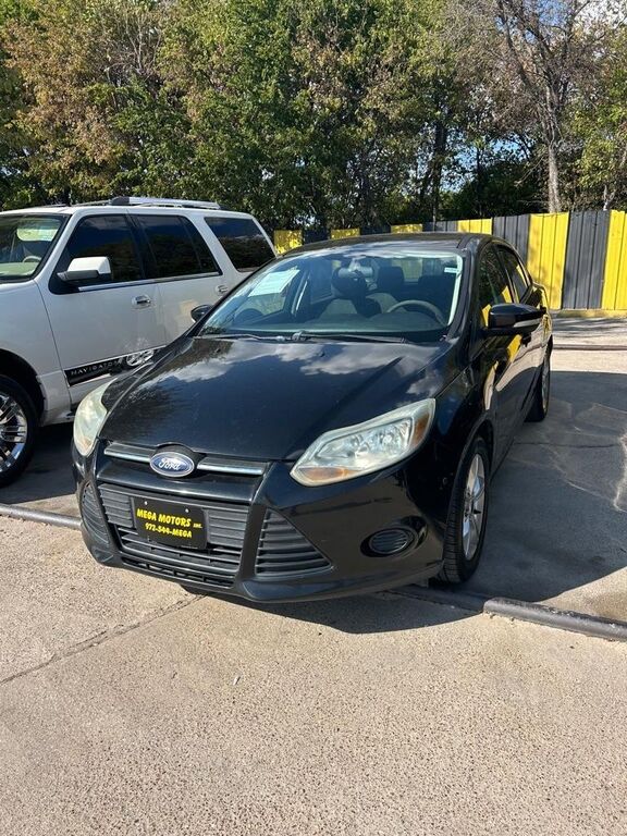 2013 FORD Focus