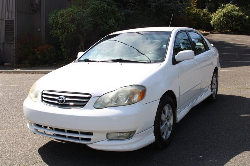 2004 TOYOTA Corolla