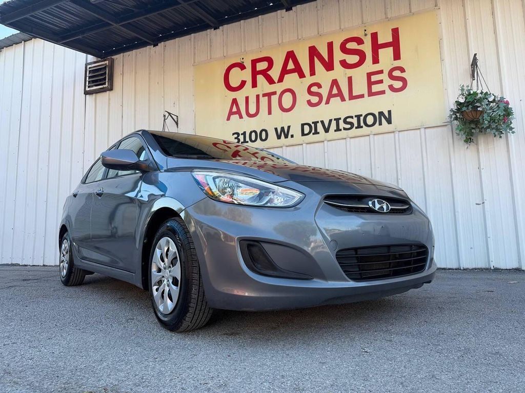 2016 HYUNDAI Accent