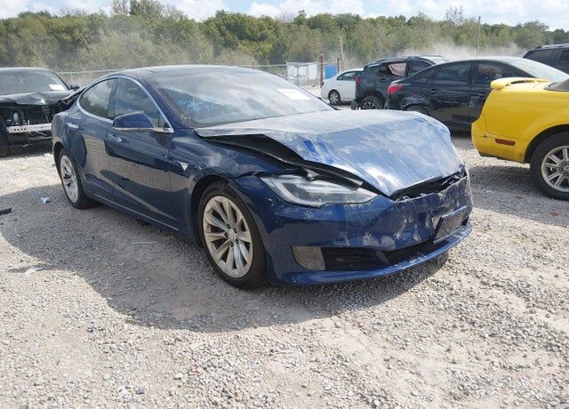 2017 TESLA Model S