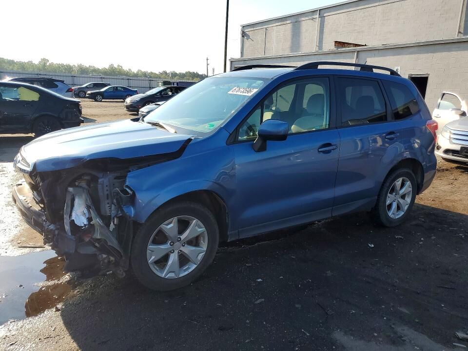 2015 SUBARU Forester