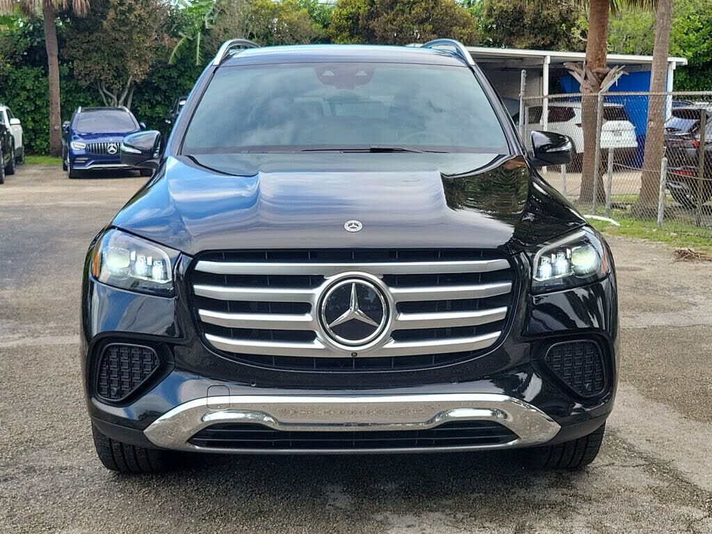 2025 Mercedes-Benz GLS-Class