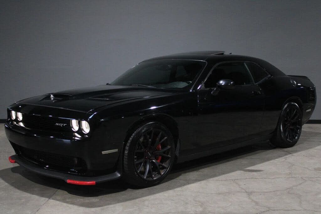 2016 DODGE Challenger