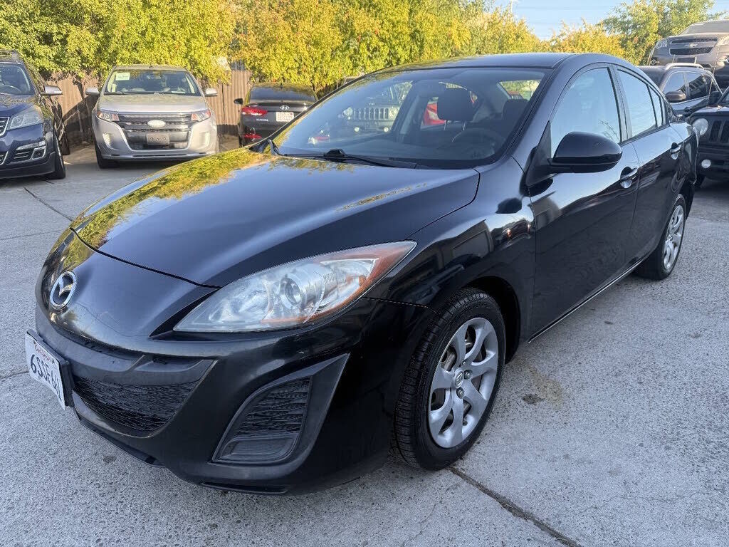 2011 MAZDA Mazda3