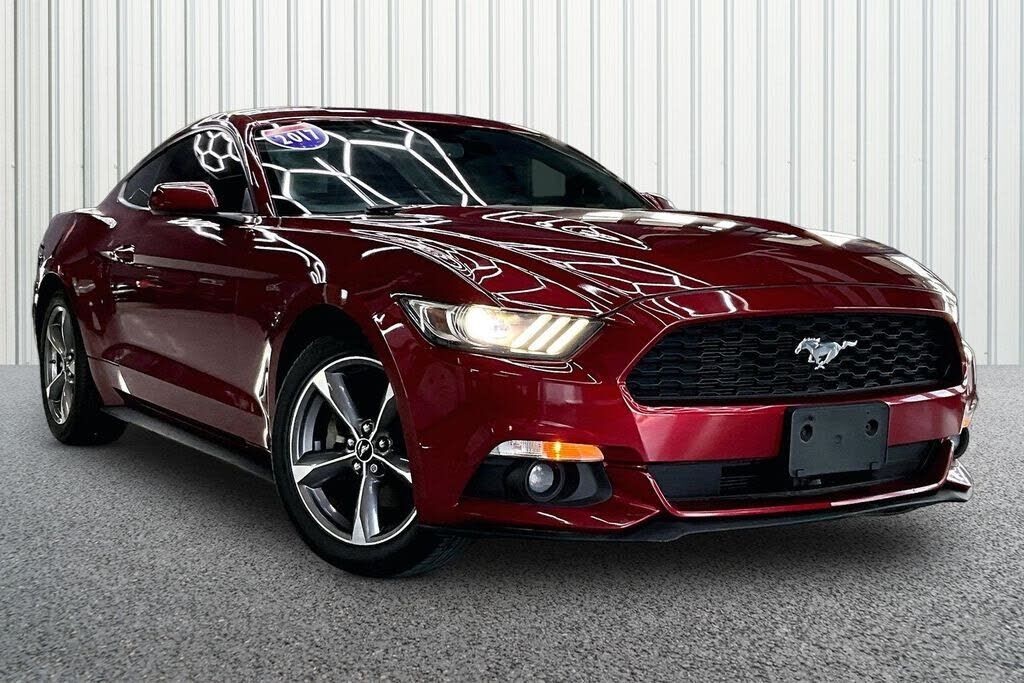 2017 FORD Mustang