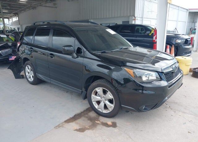 2016 SUBARU Forester