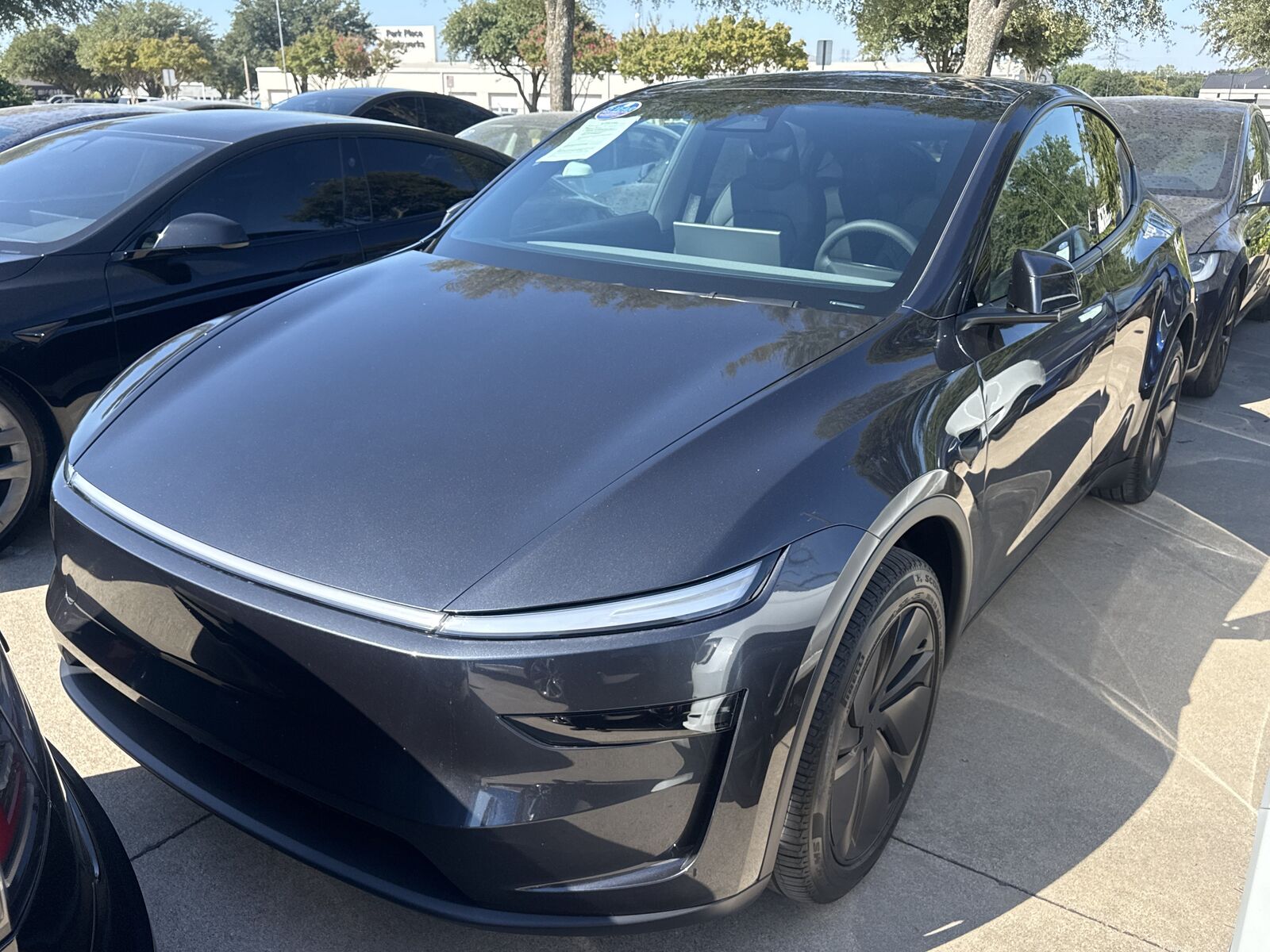 2026 TESLA Model Y