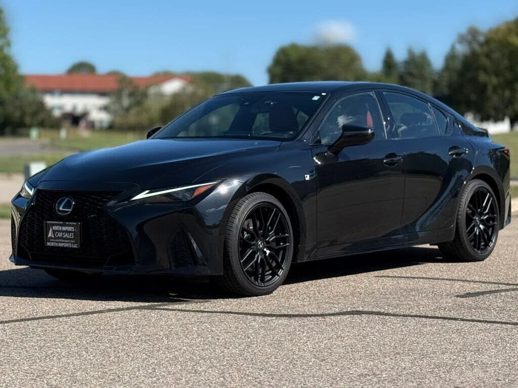 2024 Lexus IS