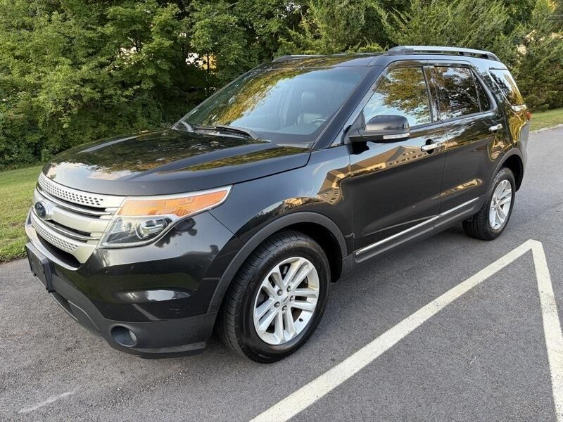 2014 FORD Explorer